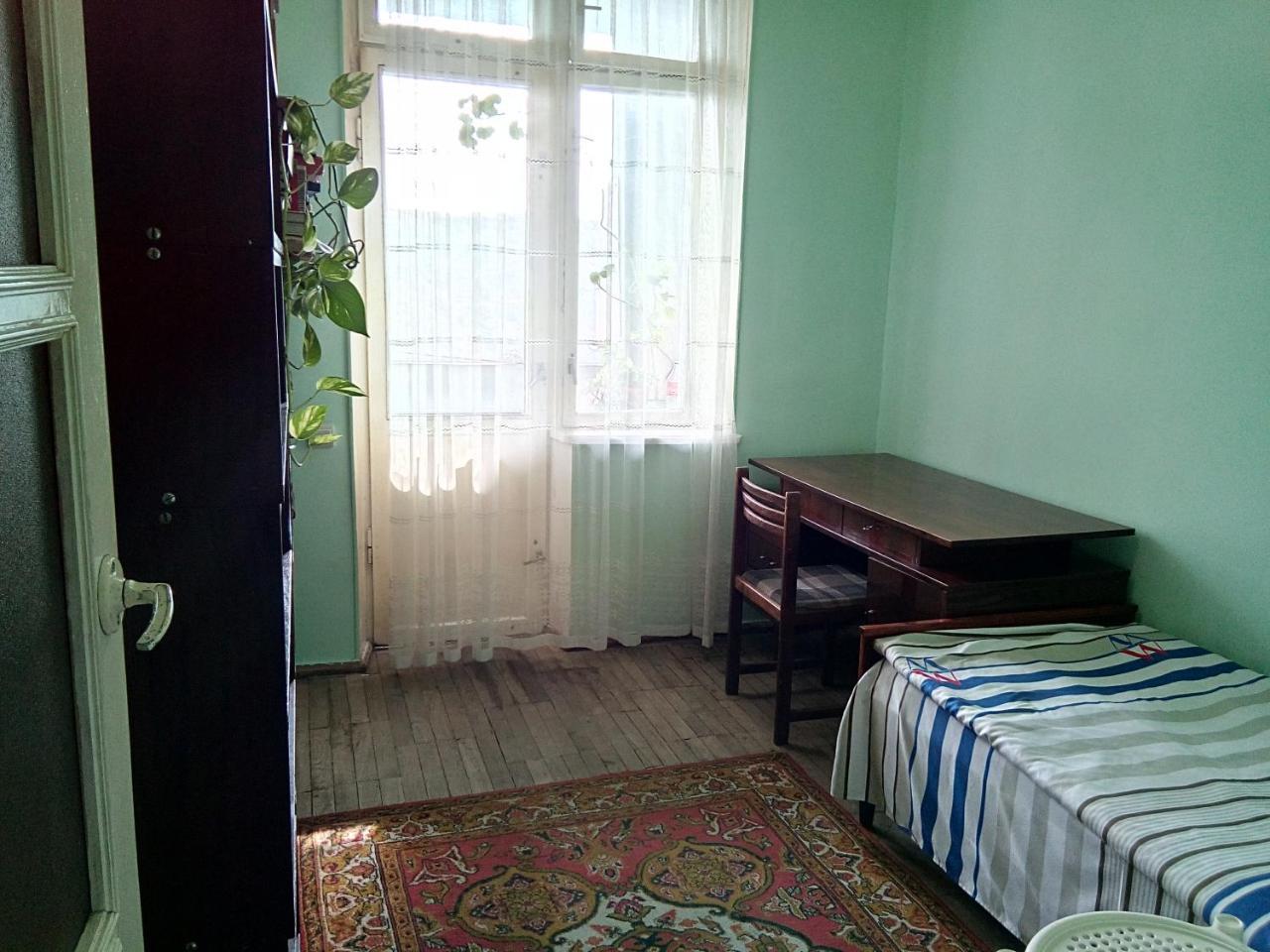 Room In The Centre Ереван Экстерьер фото