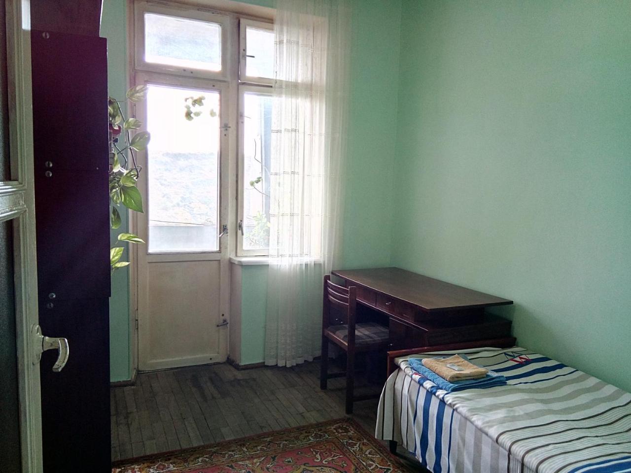 Room In The Centre Ереван Экстерьер фото