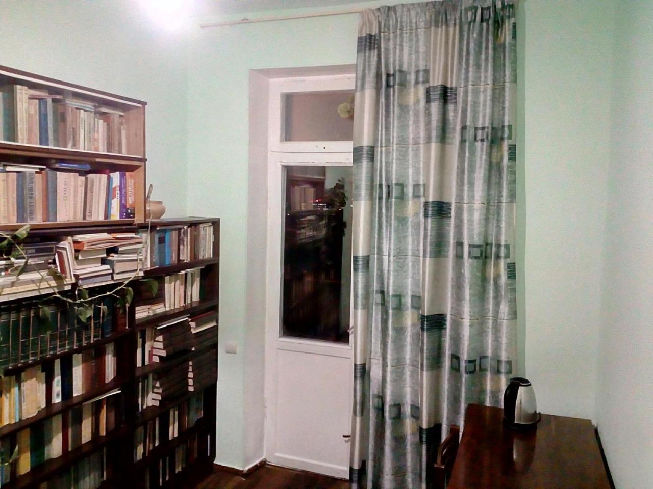 Room In The Centre Ереван Экстерьер фото