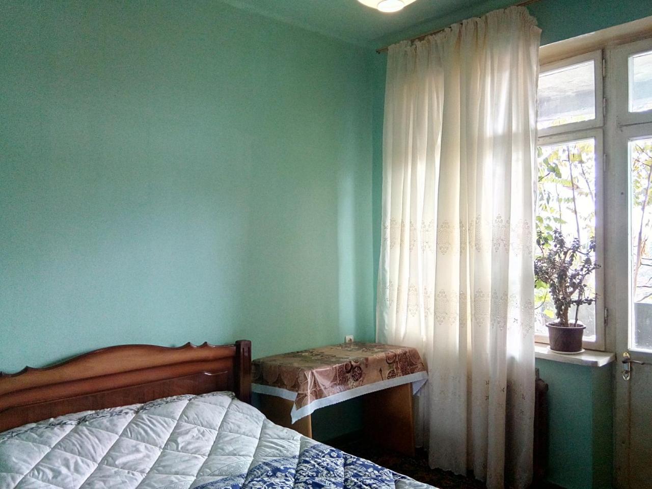 Room In The Centre Ереван Экстерьер фото